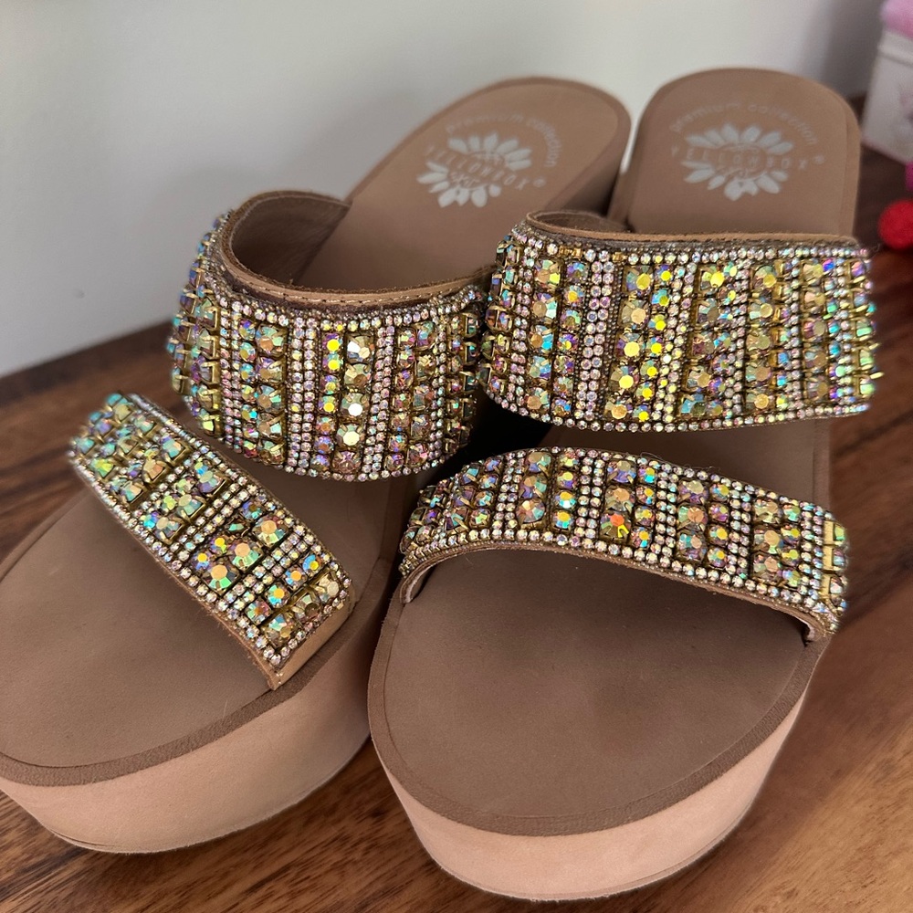 Yellow Box Tan and Gold Wedge Sandals - Picture 2 of 6